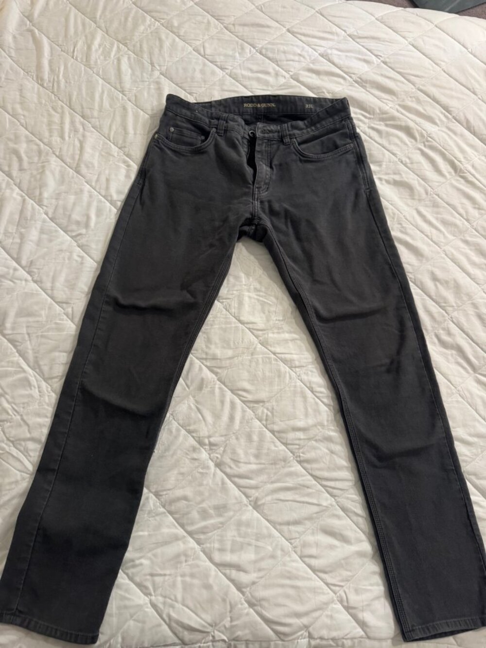 Rodd & Gunn Straight Fit Jeans Mens 33L Charcoal Gray